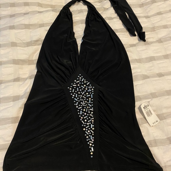 Halter top - Picture 2 of 4